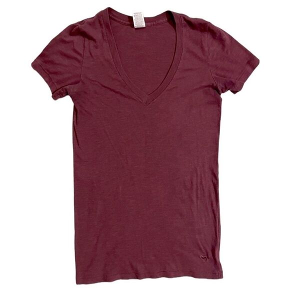PINK Victoria’s Secret Maroon V-Neck Short Sleeve T-Shirt - Picture 1 of 4